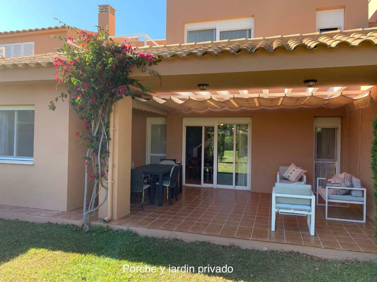 Villa Adosado Residencial el Trébol Urbanización Novo Sancti Petri Chiclana de la Frontera Exterior foto